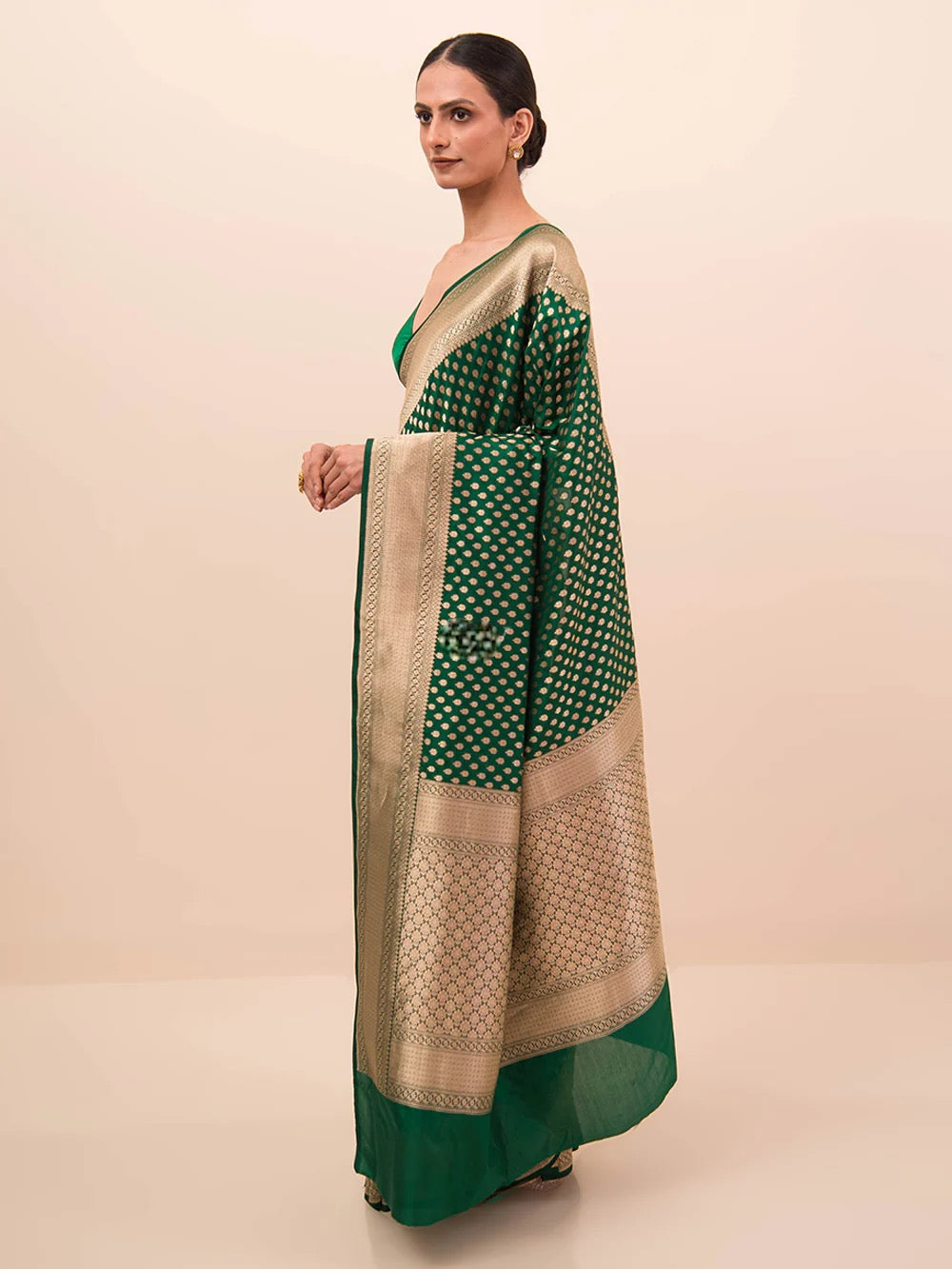 Bottle Green Booti Uppada Katan Silk Handloom Banarasi Saree