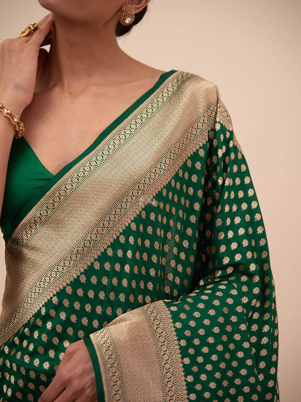 Bottle Green Booti Uppada Katan Silk Handloom Banarasi Saree