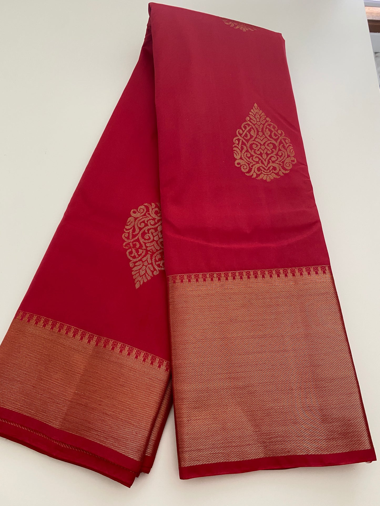 75% Pure Silk Saree - Soft Silk Saree