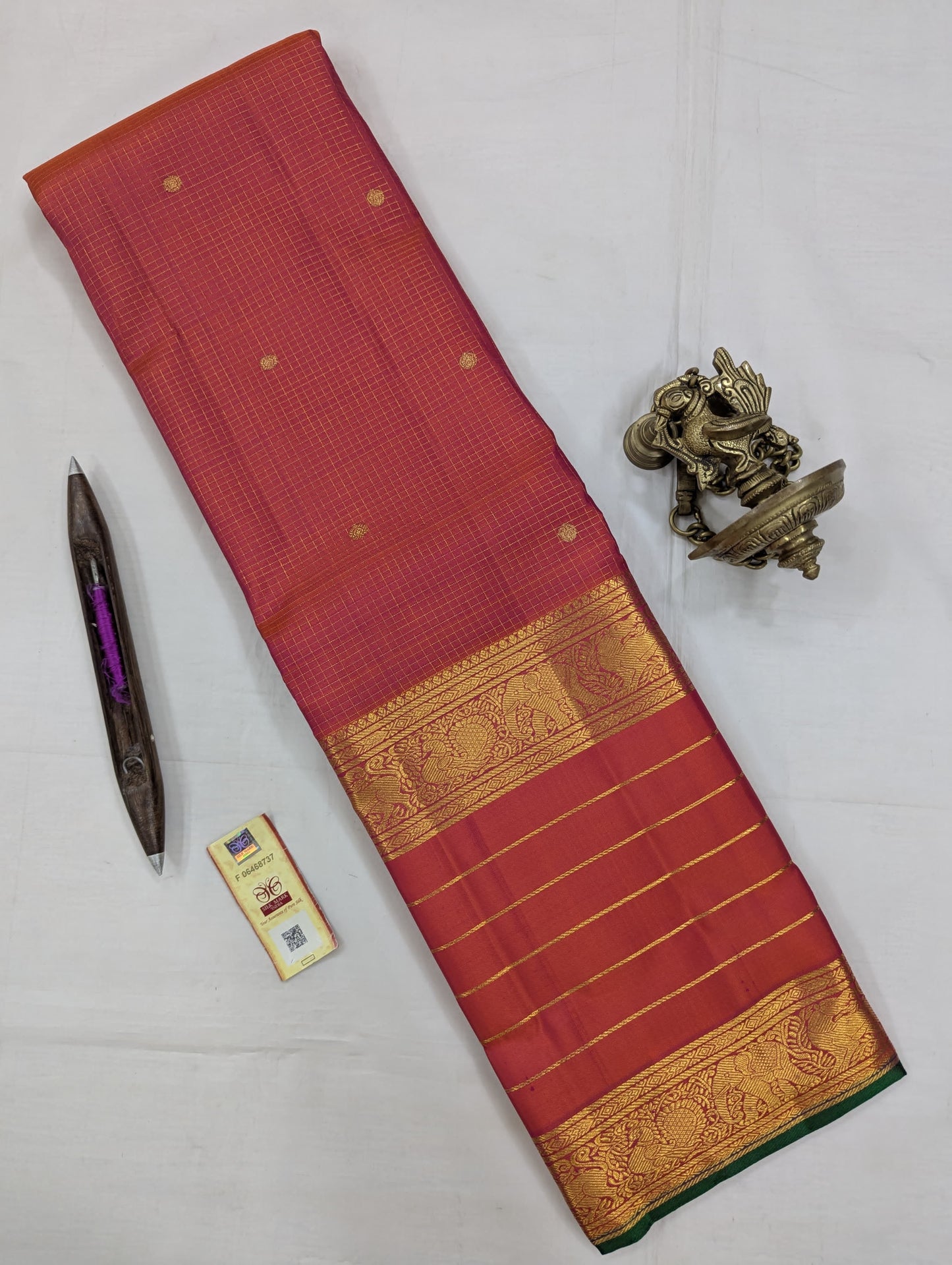 Pure Kanchipuram Silk Saree | 1G Zari | Silk Mark Certified