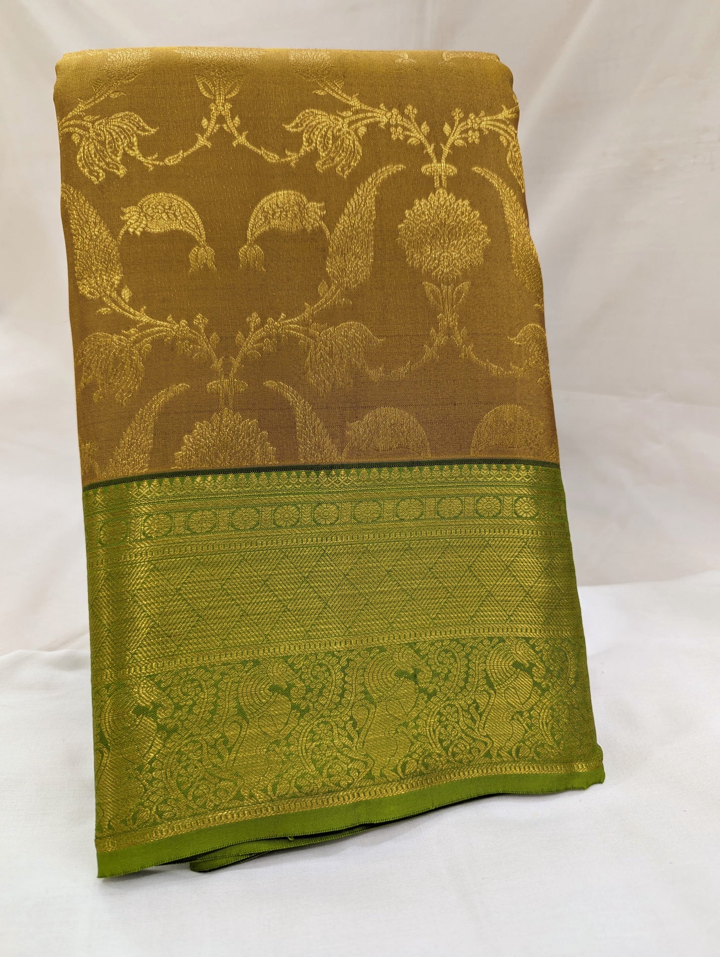 Pure Kanchipuram Silk Saree | 1G Zari | Silk Mark Certified