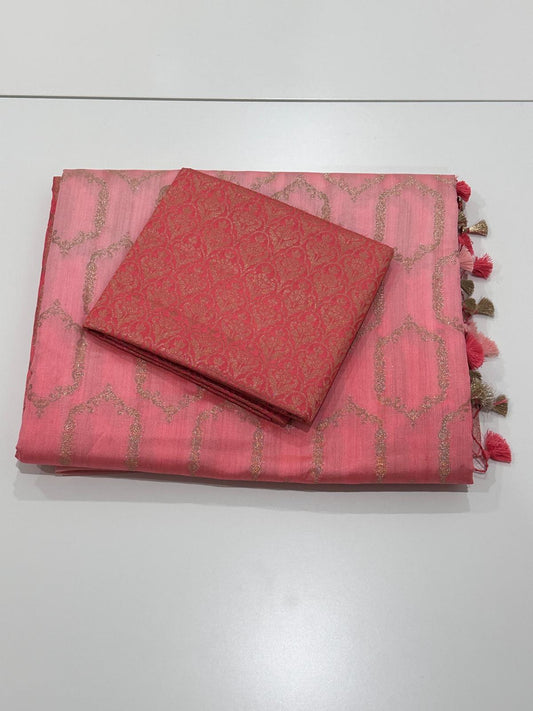 Fancy Chiniya silk saree in ombre peach with gold woven trellis design