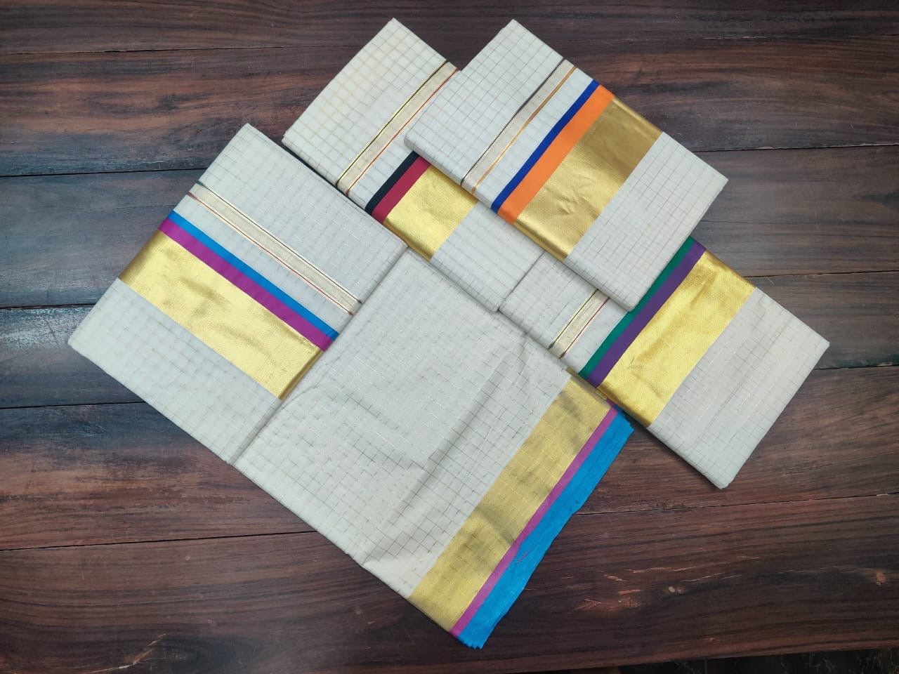 Kerala Onam Set Saree with Violet, Green, and Gold Border