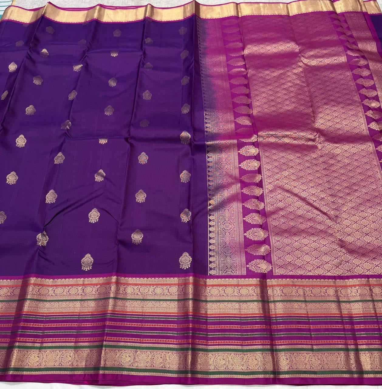 Powerloom Pure Soft Kanchipuram Silk Saree – Royal Purple with Magenta Pallu & Silk Mark Certificate