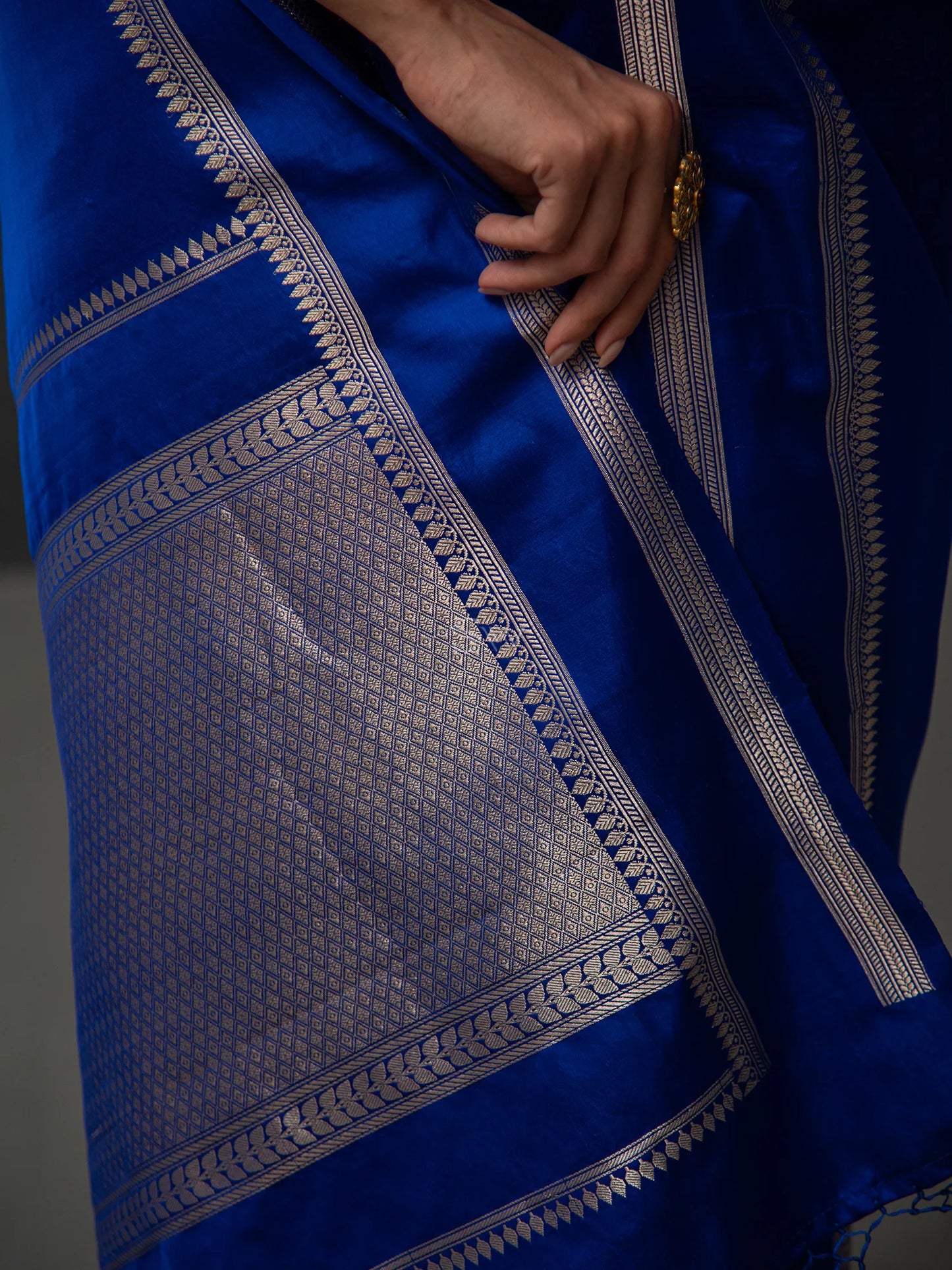 Royal Blue Plain Satin Silk Handloom Banarasi Saree