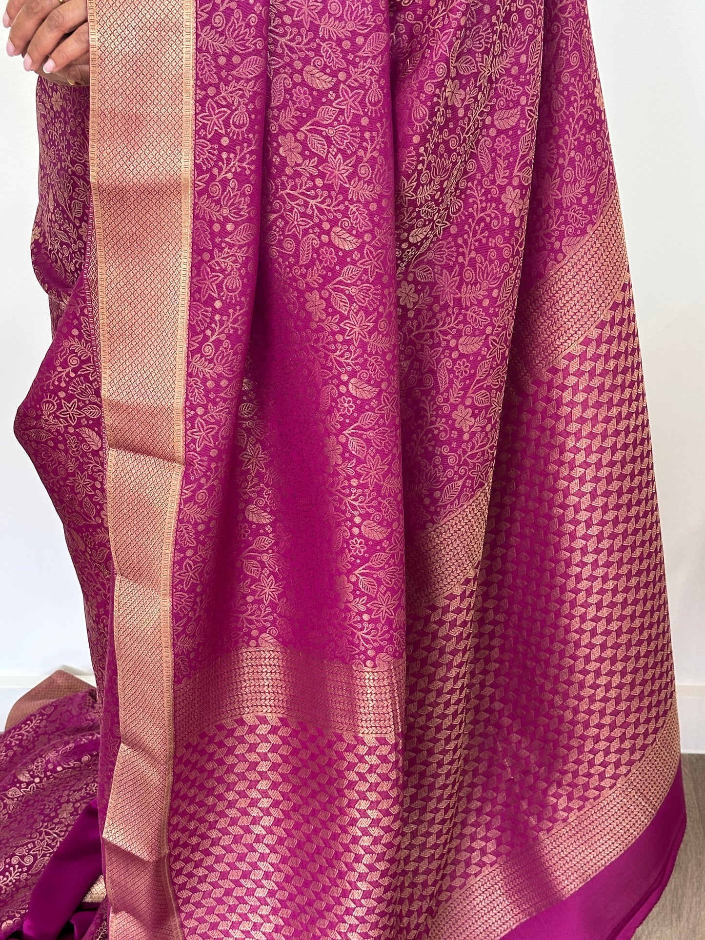 Handloom Pure Mysore Silk Saree – Lightweight Elegant Silk Saree | Australia