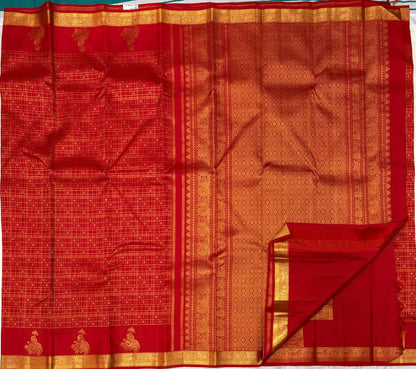 Handloom Kanchipuram Silk Saree – Classic Red with Gold Zari