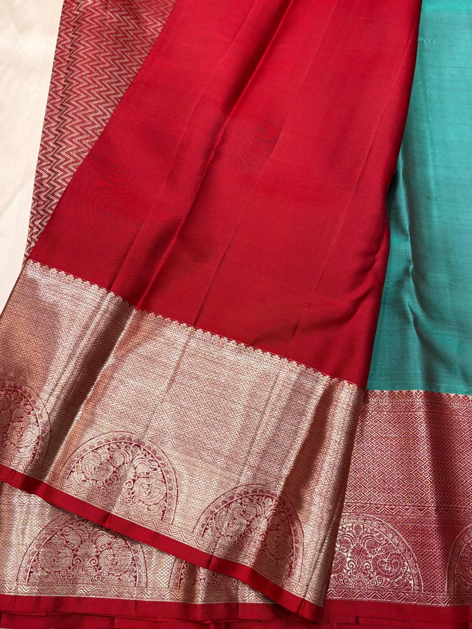 Handloom Kanchipuram Silk Saree – Teal & Red with Antique Zari Border