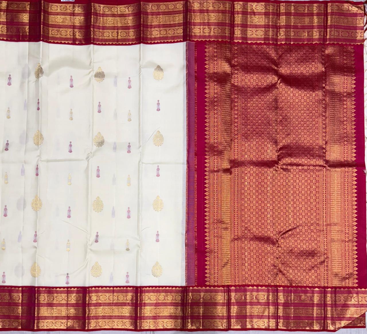 Ivory Kanchipuram Pure Silk Saree with Orange-Pink Zari Border – Bridal Classic