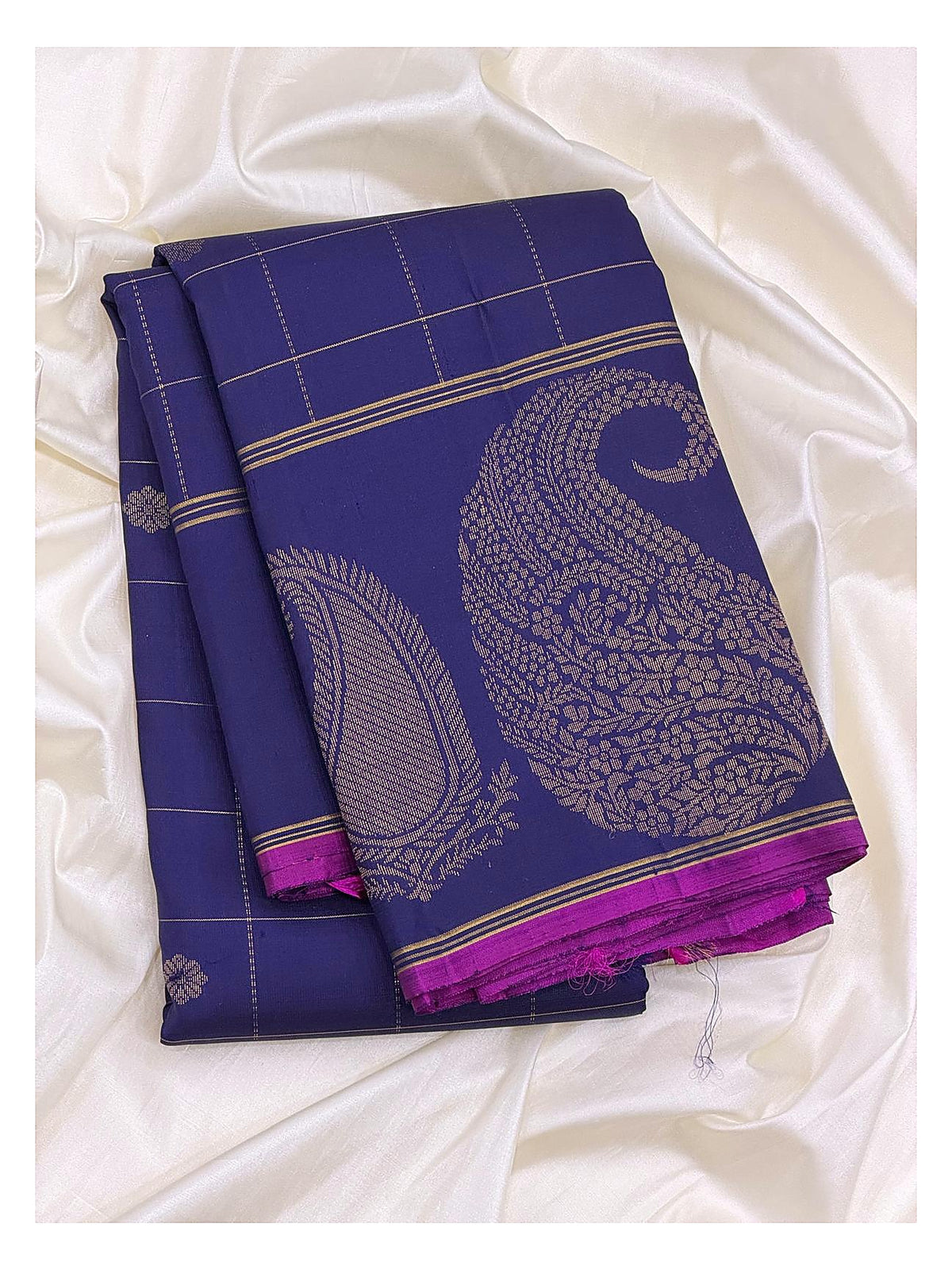Deep Cobalt Blue Handwoven Kanchipuram Silk Saree with Gold Butta Checks and Violet Pink Contrast Pallu