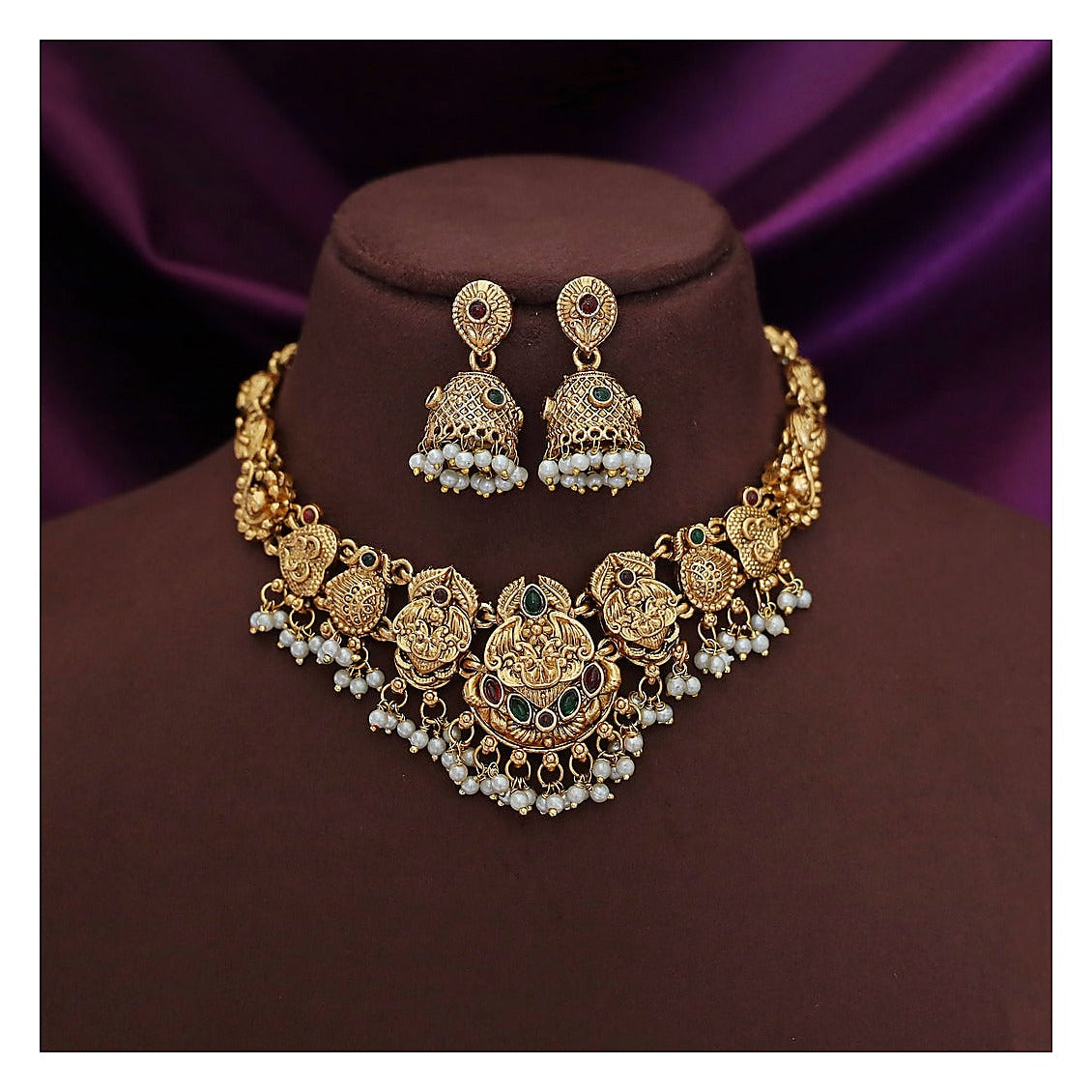 Floral Leaf Pearl Short Neckpiece Set with Earrings - Antique Gold-Toned