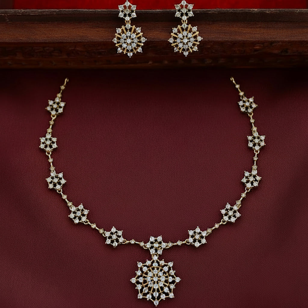 floral-short-necklace-set-gold-tone-with-transparent-stone-detail-image-2-02.jpg