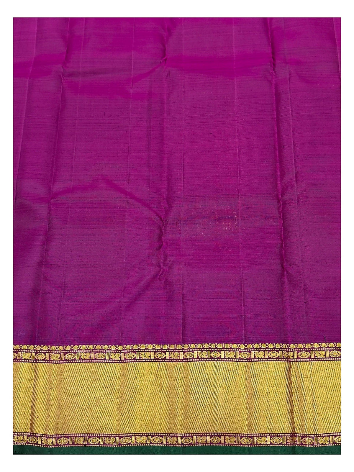 Handwoven Kanchipuram Silk Saree - Dark Green with Elephant Buttas and Magenta Pallu