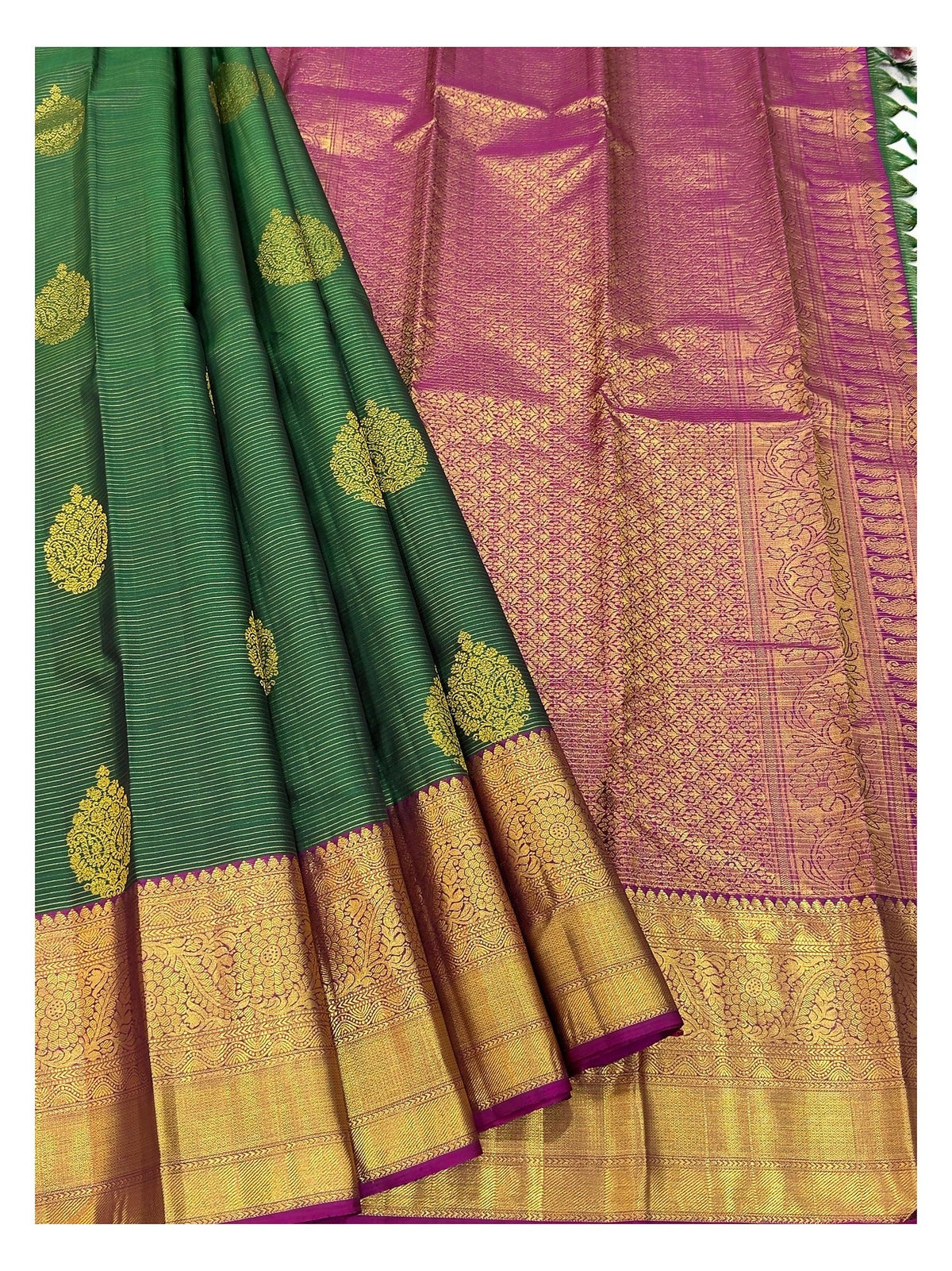 Handwoven Kanchipuram Silk Saree - Deep Green with Magenta Contrast