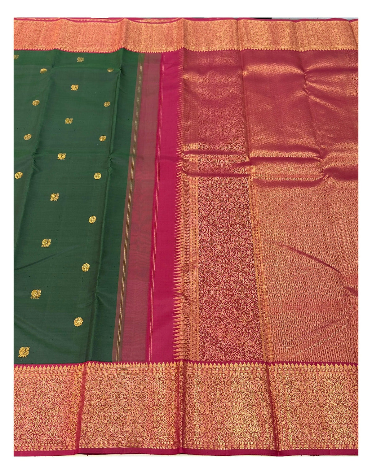 Handwoven Kanchipuram Silk Saree - Deep Green with Magenta Contrast Zari Border