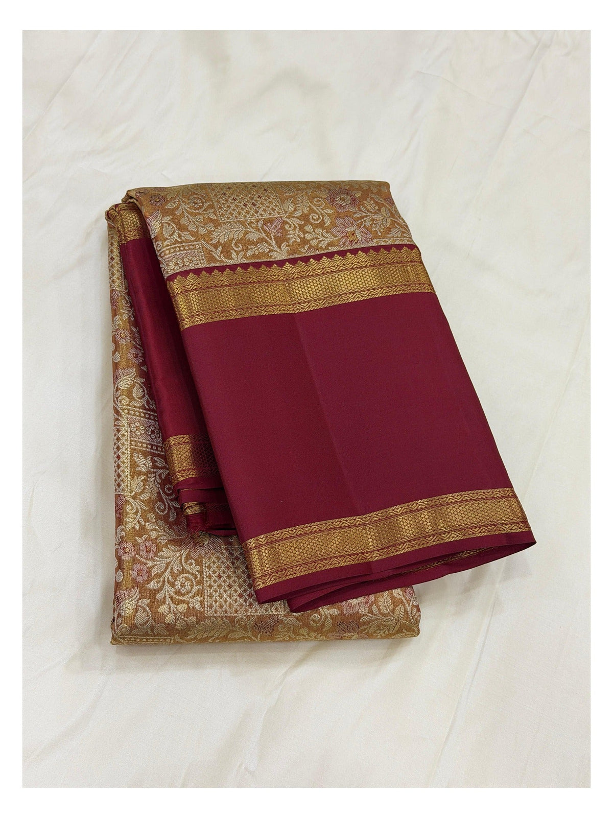 Handwoven Kanchipuram Silk Saree front view