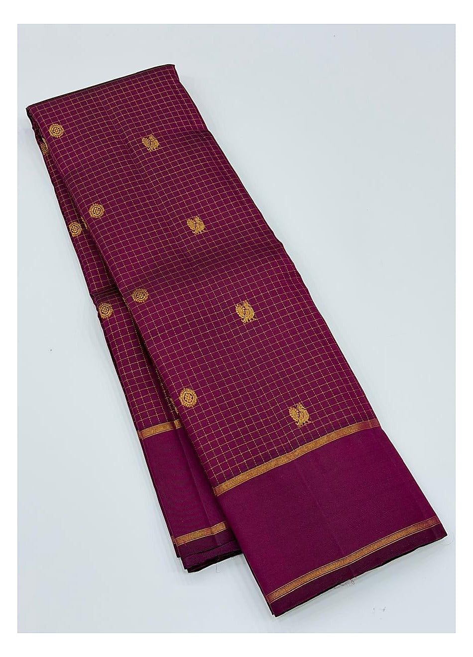 Handwoven Kanchipuram Silk Saree in Magenta with Gold Checks