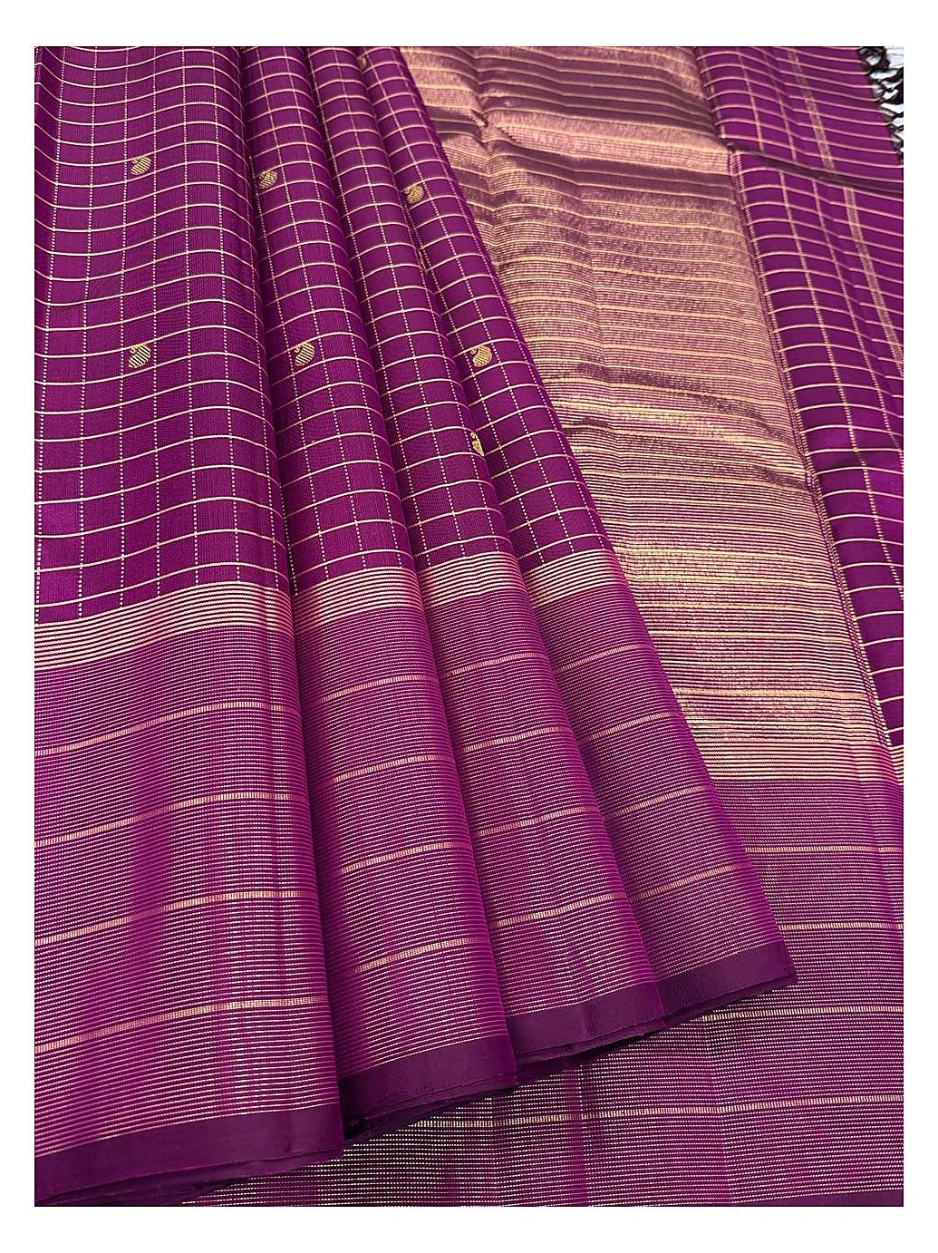 Handwoven Kanchipuram Silk Saree in Magenta with Gold Checks