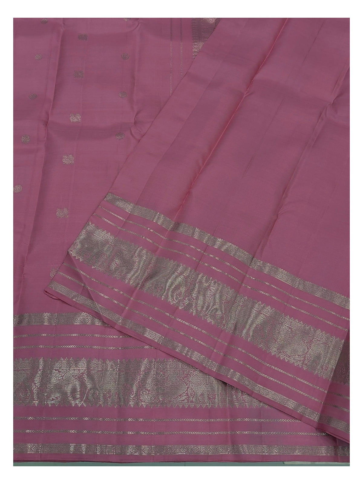 Handwoven Kanchipuram Silk Saree in Pink with Zari Buttas