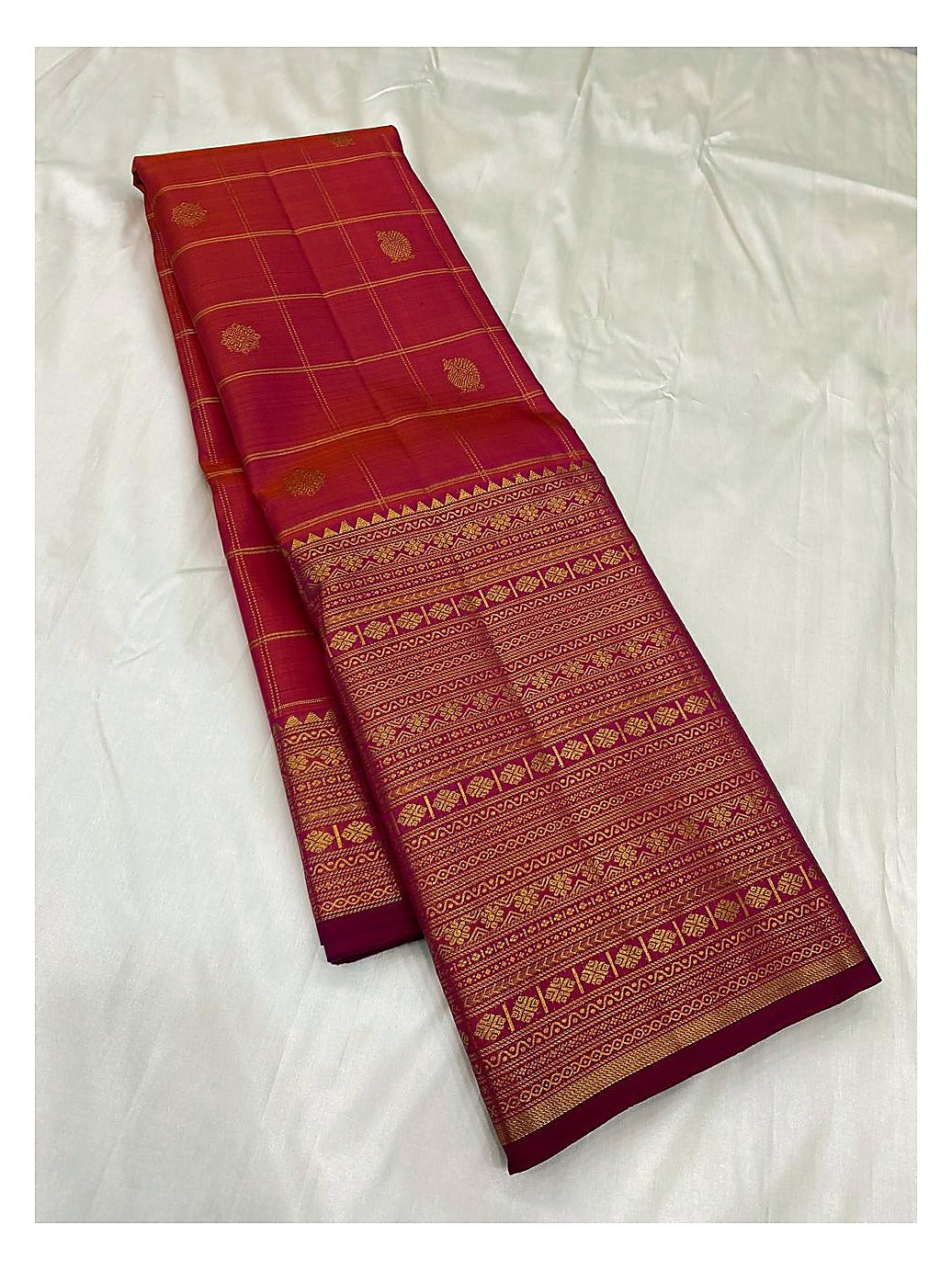 Handwoven Kanchipuram Silk Saree in Rani Pink with Gold Zari Border