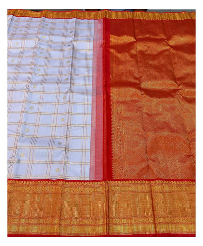 Handwoven Kanchipuram Silk Saree - Lavender Checks with Red Contrast Zari Border