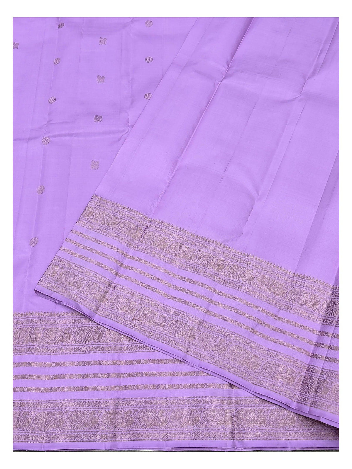 Handwoven Kanchipuram Silk Saree - Lilac with Gold-Toned Border