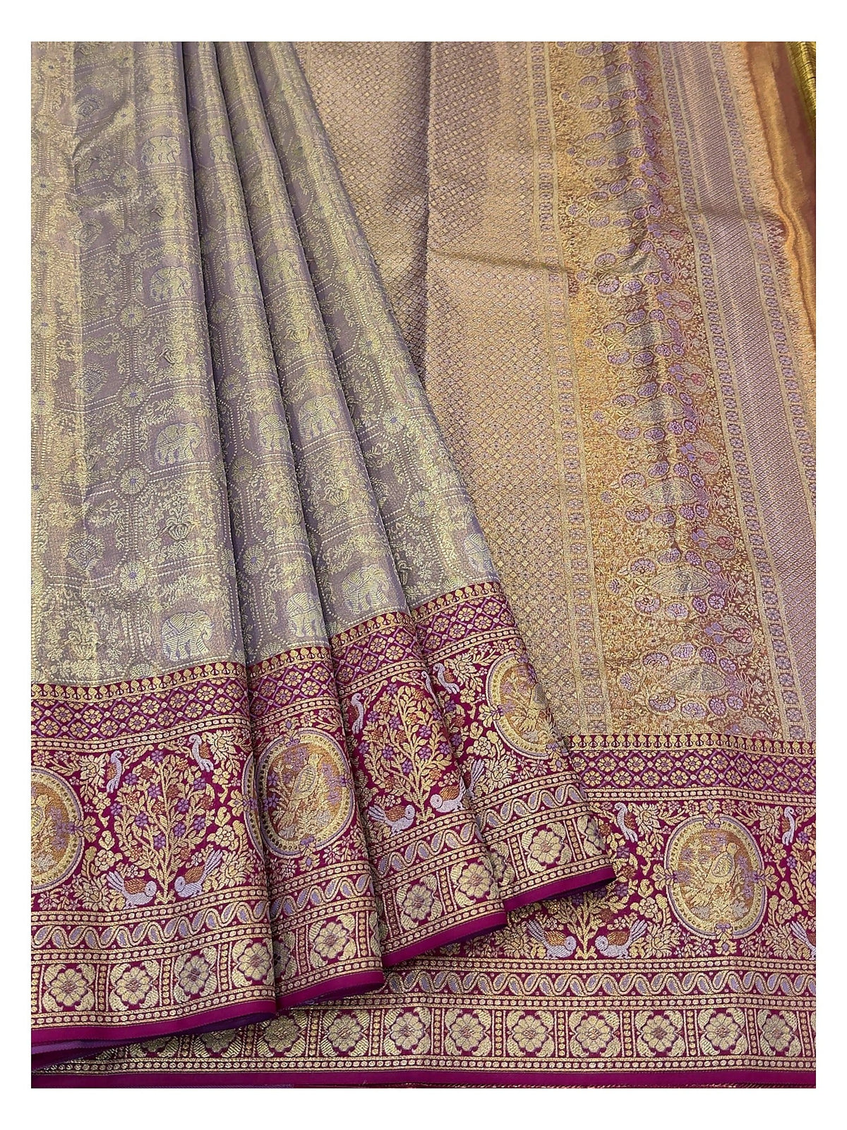 Handwoven Kanchipuram Silk Saree - Lilac with Magenta Zari Border