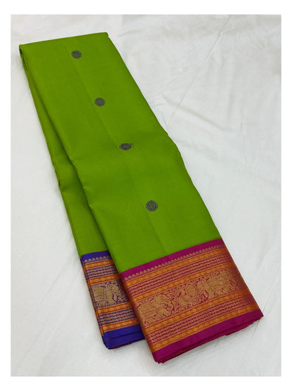 Handwoven Kanchipuram Silk Saree - Parrot Green with Magenta Contrast Border
