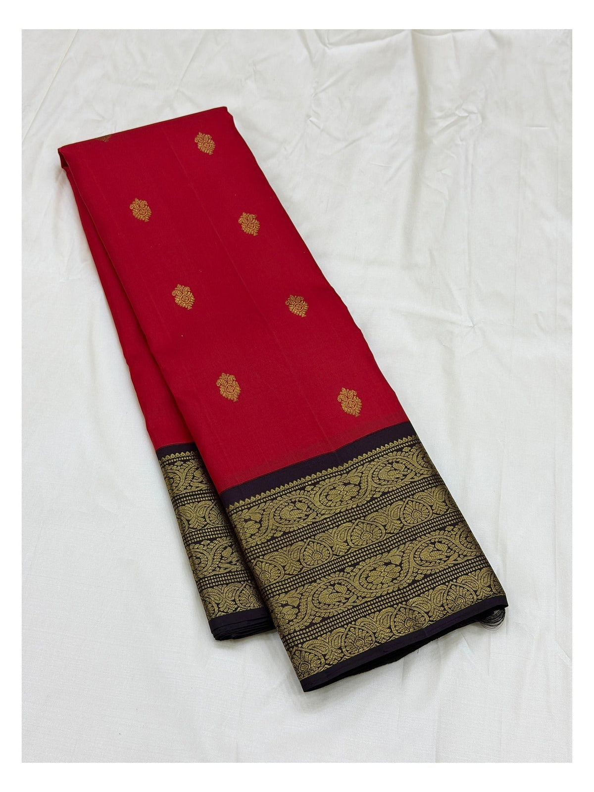 Handwoven Kanchipuram Silk Saree - Red with Black Contrast Border