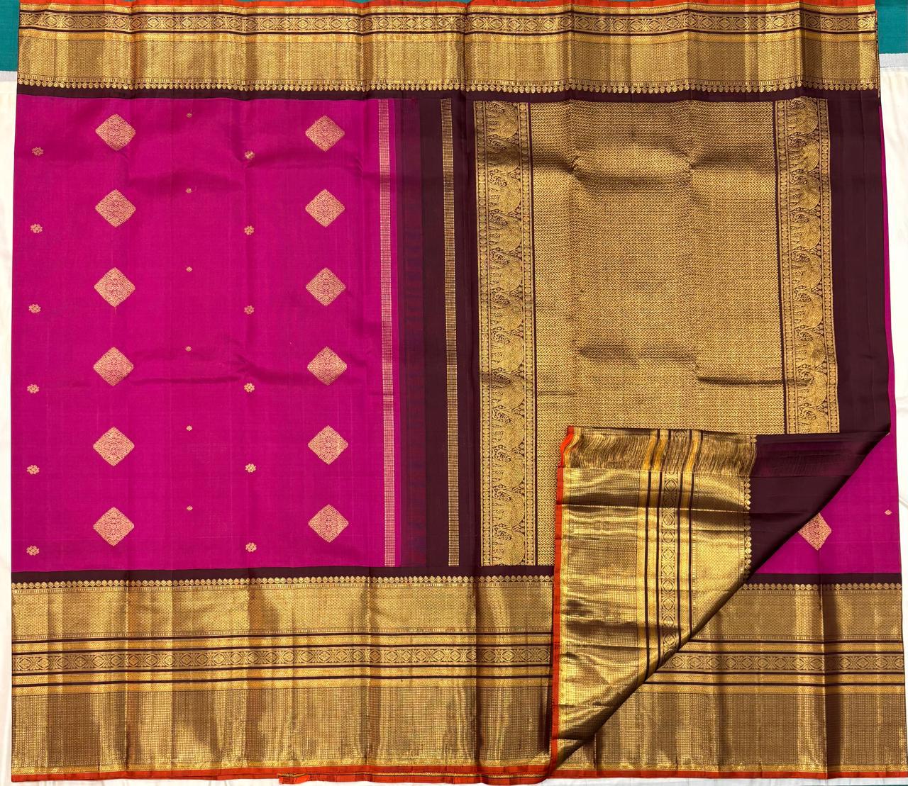 Magenta Kanchipuram Pure Silk Saree with 2G Zari – Handwoven Traditional Design & Silk Mark Certified