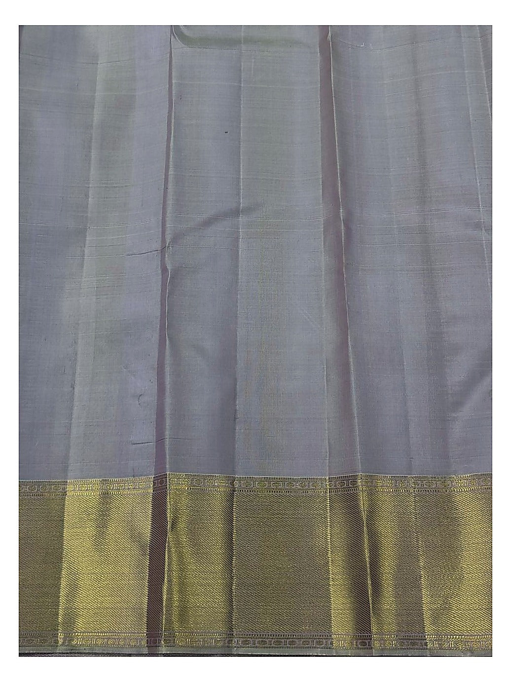 Light Lavender Handwoven Kanchipuram Silk Saree with Gold Floral Vine Weave and Broad Zari Border