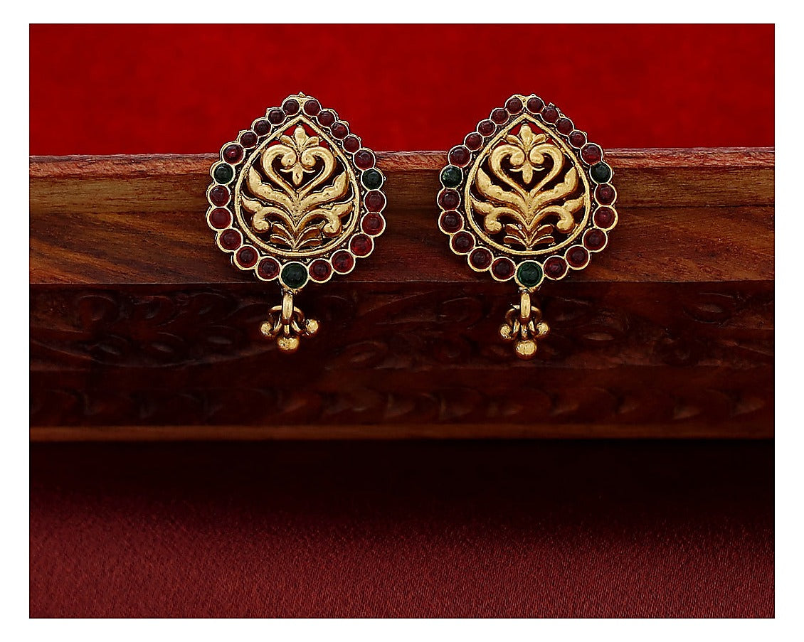 long-haram-necklace-set-antique-gold-tone-with-red-and-green-stone-detail-image-5-05.jpg