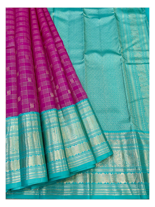 Handwoven Kanchipuram Silk Saree - Magenta and Aqua Blue detail view